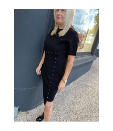 LOLA ROBE NOIRE MANCHES COURTES